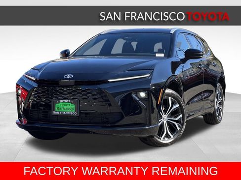 Used 2025 Toyota Crown Signia image 1