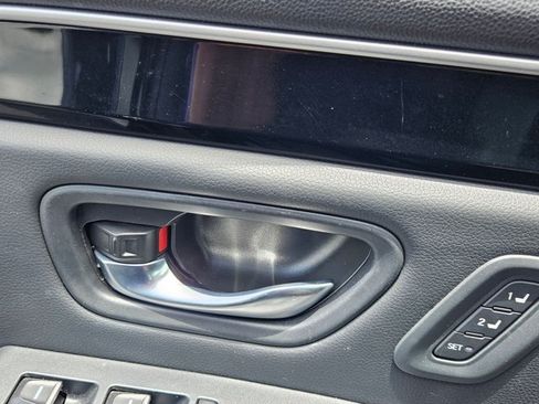 Used 2024 Honda Pilot EX-L image 8