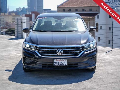 Used 2020 Volkswagen Passat 2.0T SE FWD image 2