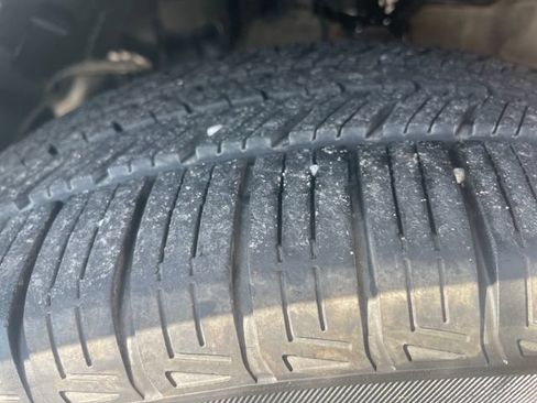 Used 2019 Subaru Forester Limited AWD/4WD image 29