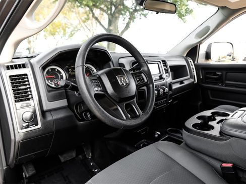 Used 2018 RAM 2500 Tradesman w/ Chrome Appearance Group image 2