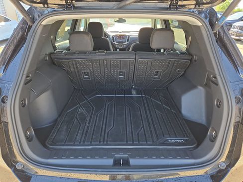 Used 2024 Chevrolet Equinox LT w/ LPO, Floor Liner Package FWD image 12