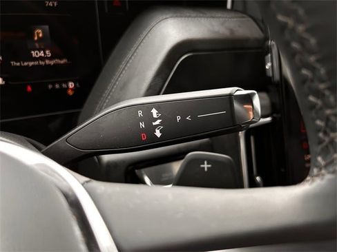 Used 2025 GMC Yukon XL Denali image 21