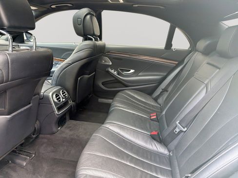 Used 2015 Mercedes-Benz S 550 4MATIC Sedan image 27