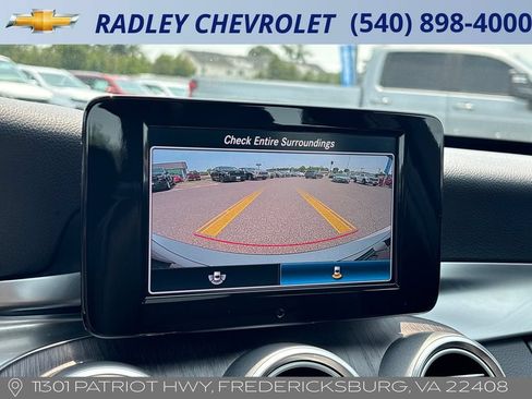 Used 2019 Mercedes-Benz C 300 4MATIC Sedan image 9
