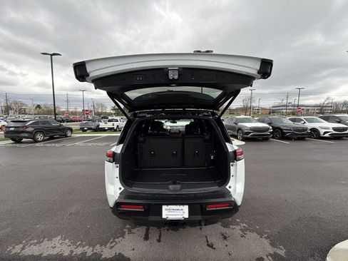 New 2026 Nissan Pathfinder SV AWD/4WD image 24