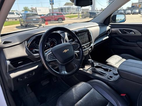Used 2019 Chevrolet Traverse Premier w/ Redline Edition AWD/4WD image 10