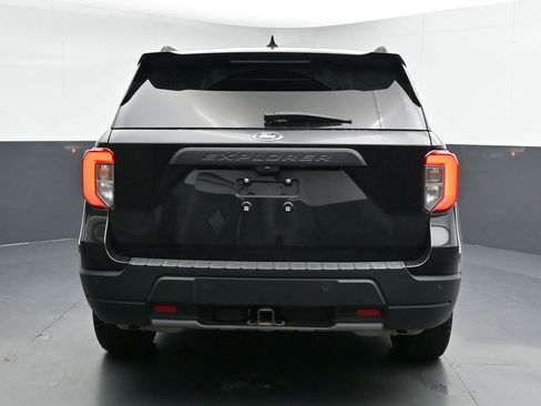 Used 2023 Ford Explorer Timberline w/ Timberline Technology Package image 8