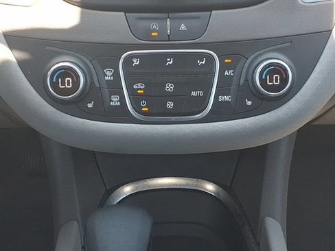 Used 2024 Chevrolet Malibu LT FWD image 16