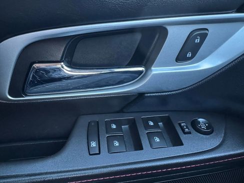 Used 2015 GMC Terrain SLE image 10