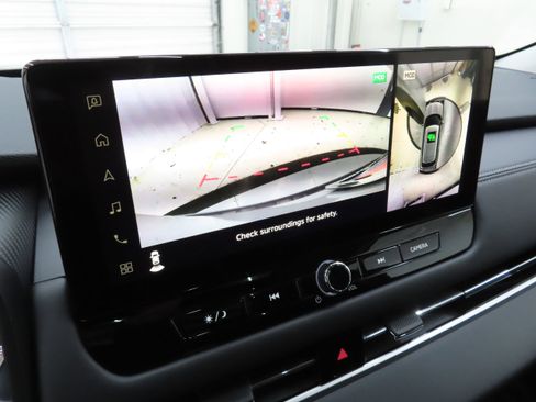 New 2026 Mitsubishi Outlander Trail Edition image 17