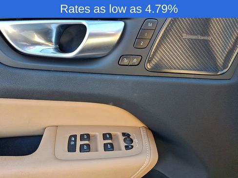 Certified 2023 Volvo XC60 T8 Ultimate w/ Climate Package image 13