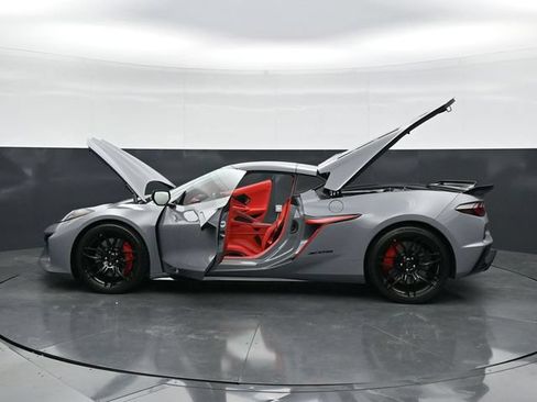 Used 2025 Chevrolet Corvette Z06 w/ Stealth Interior Trim Package RWD image 50