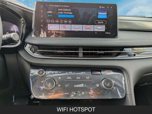 New 2026 INFINITI QX60 Luxe image 17