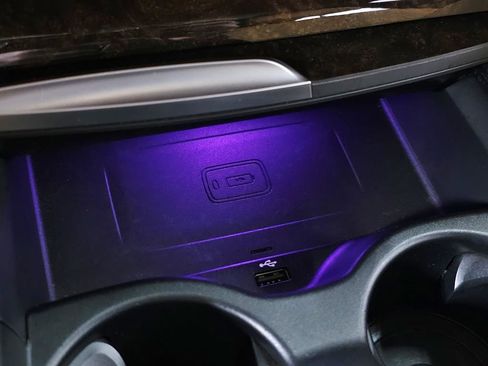 Used 2020 BMW M550i xDrive w/ Executive Package image 35