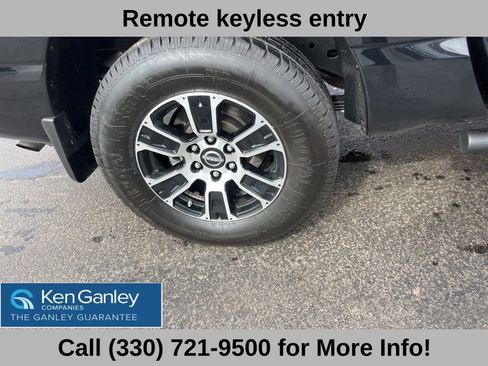 Used 2023 Nissan Titan SV w/ SV Convenience Package image 22