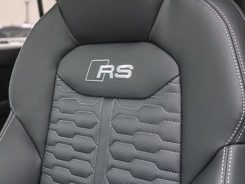 New 2025 Audi RS Q8 performance image 27