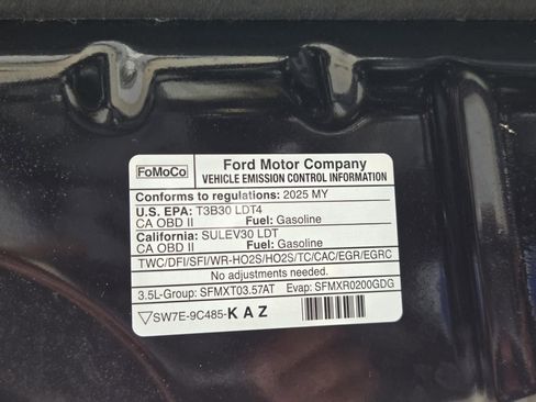 Used 2025 Ford Expedition Active RWD image 28