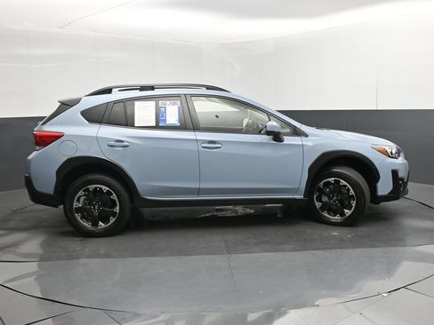 Used 2022 Subaru Crosstrek 2.0i Premium w/ Moonroof Package AWD/4WD image 35