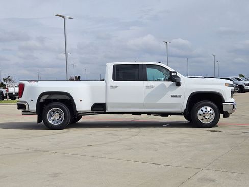 New 2026 Chevrolet Silverado 3500 LT w/ Texas Edition image 7