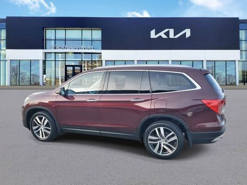 Used 2016 Honda Pilot Elite image 3