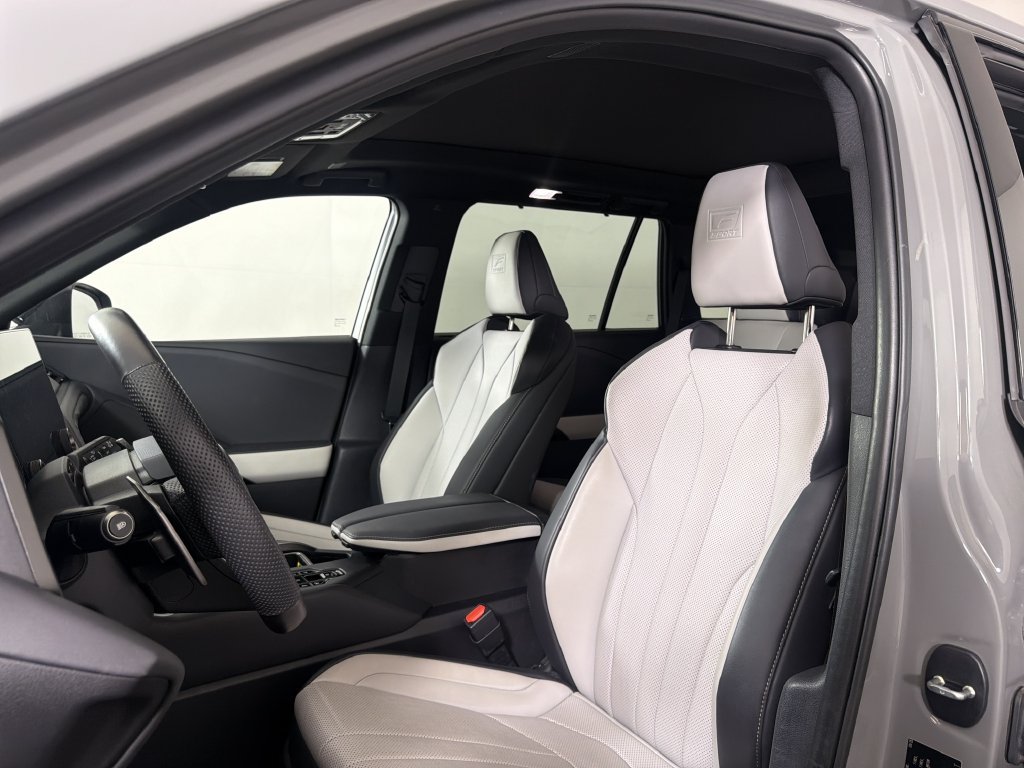 Used 2025 Lexus TX 350 AWD w/ Technology Package image 29
