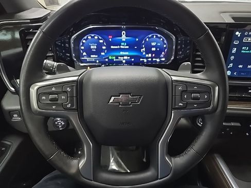 Used 2023 Chevrolet Silverado 1500 RST AWD/4WD image 18