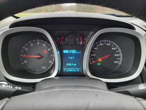 Used 2014 Chevrolet Equinox LT image 13