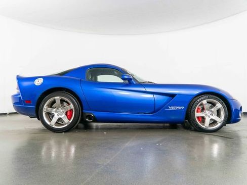 Used 2010 Dodge Viper SRT-10 w/ Protection Group RWD image 9