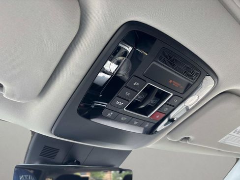 New 2026 Kia Carnival SX Prestige FWD image 28