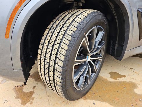 Used 2024 BMW X5 M60i w/ Executive Package AWD/4WD image 16