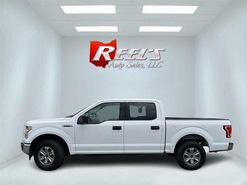 Used 2017 Ford F150 XLT AWD/4WD image 12