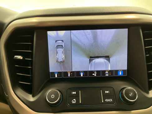 Used 2022 GMC Acadia Denali w/ Denali Ultimate Package image 40