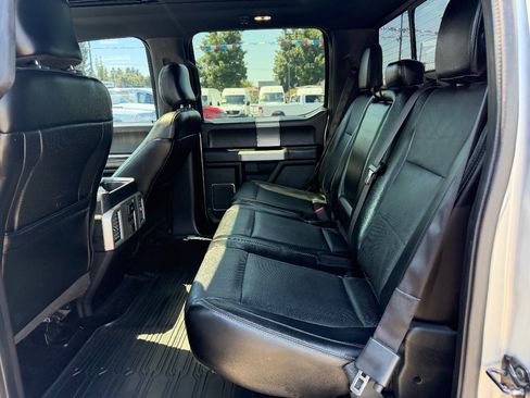 Used 2015 Ford F150 Lariat w/ Equipment Group 502A Luxury AWD/4WD image 27
