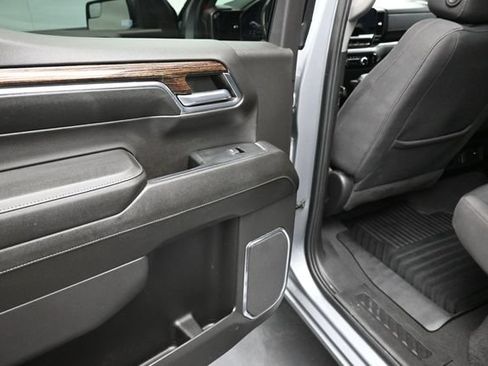 Used 2024 GMC Sierra 1500 Elevation AWD/4WD image 19