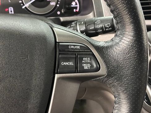 Used 2015 Honda Odyssey EX-L image 10