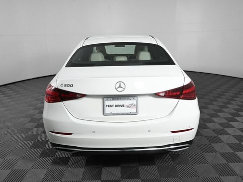 Used 2025 Mercedes-Benz C 300 Sedan image 27