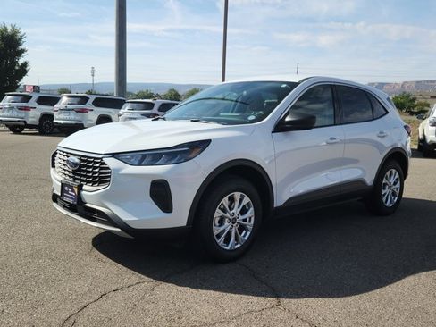 Certified 2024 Ford Escape Active w/ Tech Pack #1 image 5