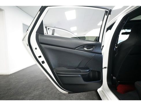 Used 2018 Honda Civic Si image 14