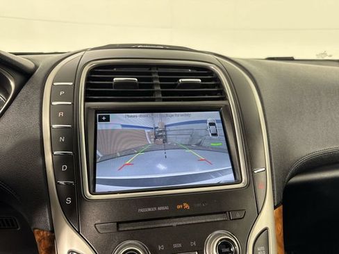 Used 2017 Lincoln MKX Reserve w/ Lincoln MKX Climate Package AWD/4WD image 8