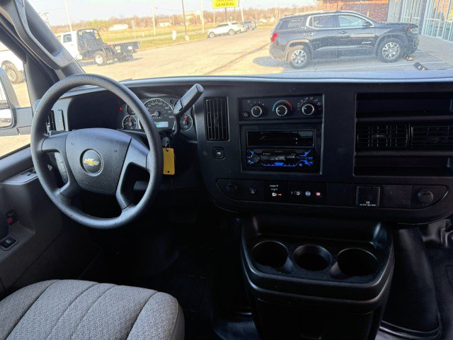 Used 2025 Chevrolet Express 2500 w/ Driver Convenience Package RWD image 8