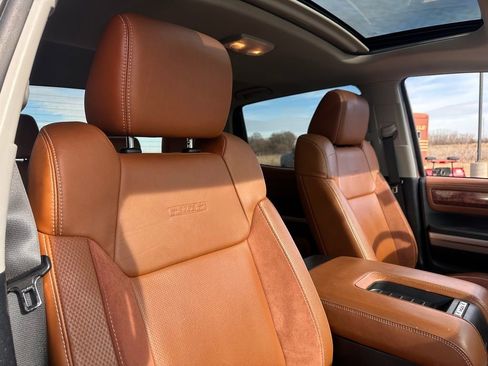 Used 2015 Toyota Tundra 1794 Edition image 30