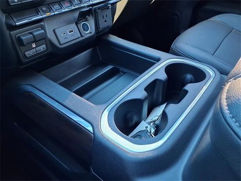 Used 2021 GMC Sierra 1500 SLT w/ SLT Premium Package image 10