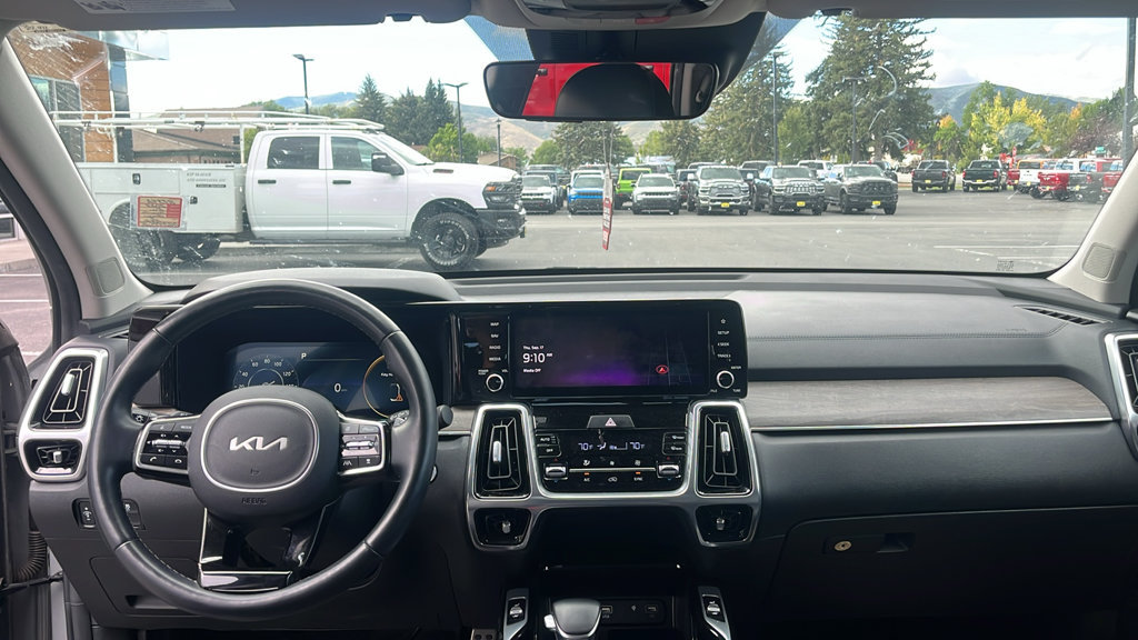 Used 2023 Kia Sorento SX Prestige AWD/4WD image 23