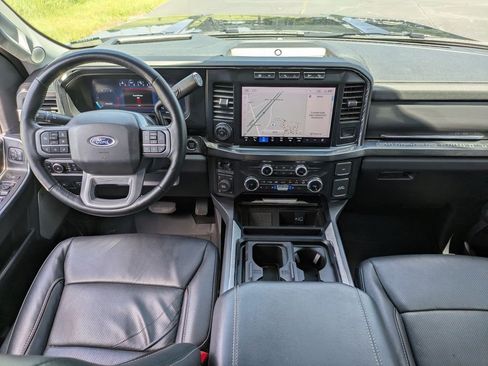 Used 2024 Ford F350 Lariat w/ Lariat Ultimate Package AWD/4WD image 16