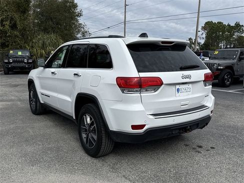 Used 2019 Jeep Grand Cherokee Limited w/ Luxury Group II image 49