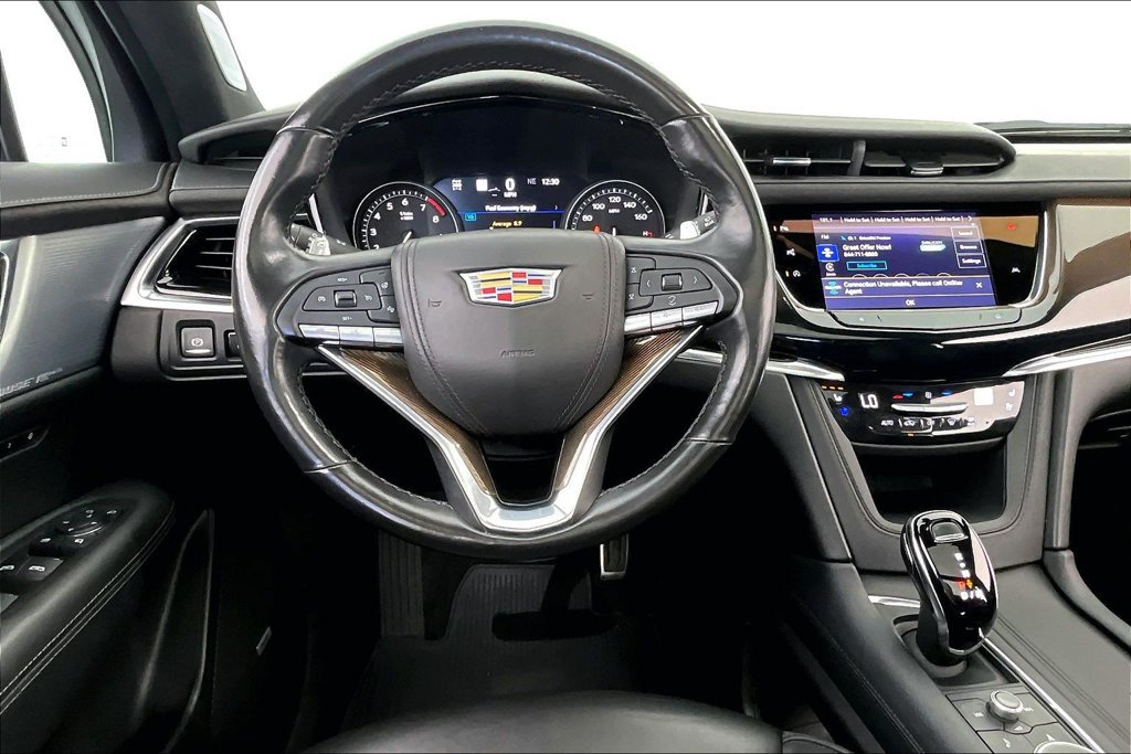 Used 2024 Cadillac XT6 AWD image 6