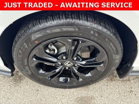 Certified 2025 Honda Accord SE image 19