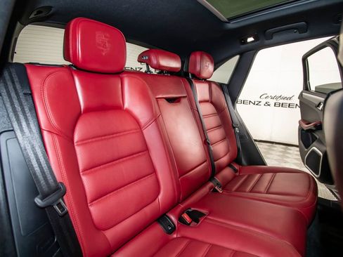 Used 2021 Porsche Macan GTS image 20