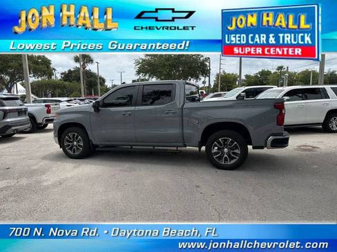 Used 2024 Chevrolet Silverado 1500 LT RWD image 4